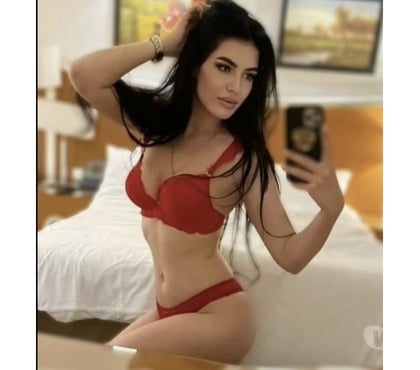 Escorts Slough Town Centre Slough - Photos for New girl in town KARLA 😘ONLY OUTCALL