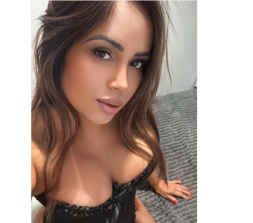 Escorts Essex Southend-on-Sea - Photos for NEW GIRL ♥️ALICE ♥️PERFECT🔥 BRAZILIAN🇧🇷