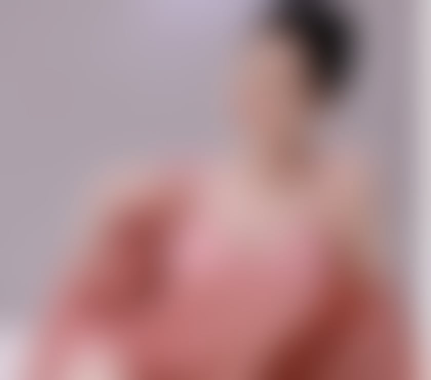 Escorts Suffolk West Suffolk - Photos for Sensual Massage & Exclusive Companionship