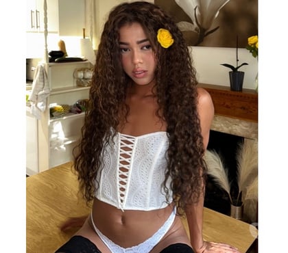 Trans Leicester City Centre Leicester - Photos for Kayle girl in tradition small hormone breasts