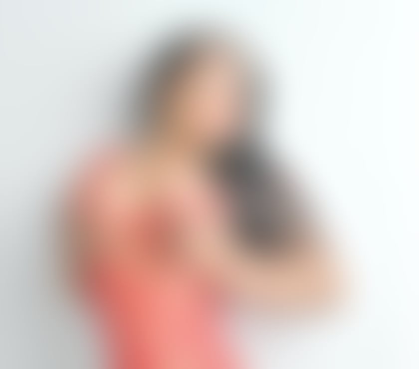 Escorts Hampshire Southampton - Photos for Naughty Colombian transsexual completes huge endowment