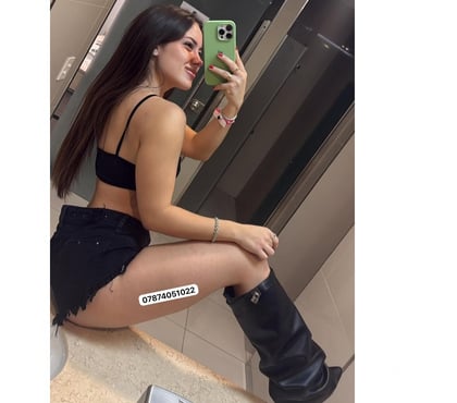  Escorts & Erotic Massage Milton Keynes City Centre Milton Keynes - Photos for ANNE BRAZILIAN PRINCESS 👸 🌼