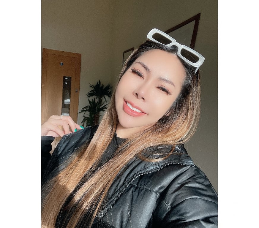 Escorts Warrington Warrington Town Centre - Warrington - Photos for CHEERY BLOSSOM SEXY THAI ESCORT AND MASSAGE