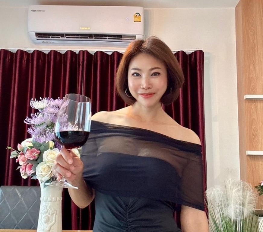 Escorts West Northamptonshire Northampton - West Northamptonshire - Photos for INDEPENDENT AMY ASIAN THAI THAILAND 07716694822