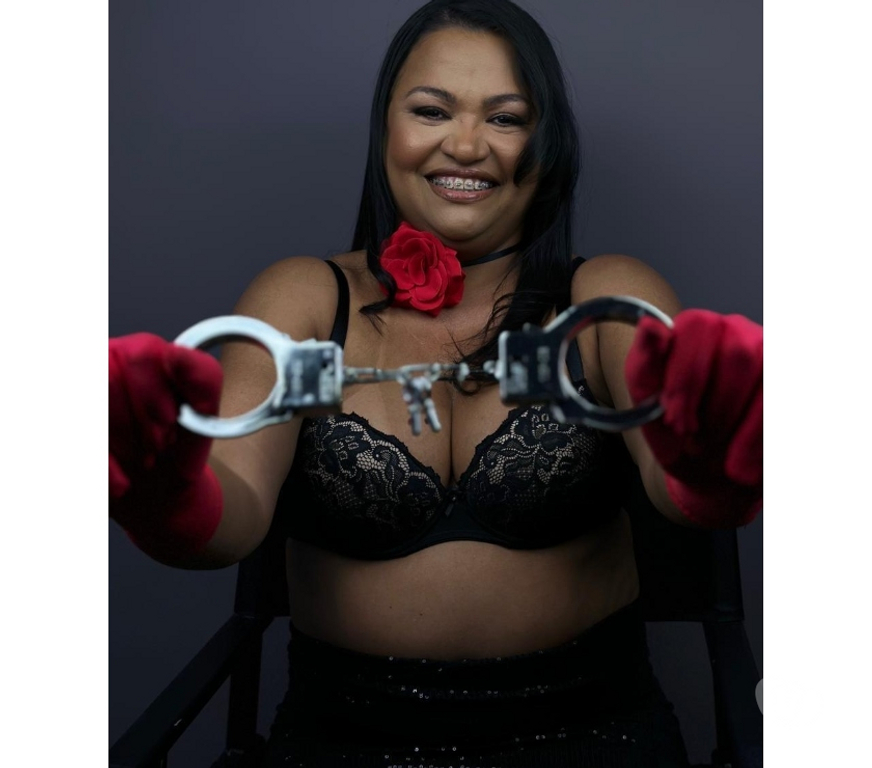 Escorts South East London Croydon - Photos for Karen🇧🇷🔥 Mistress Queen of Control 🔥
