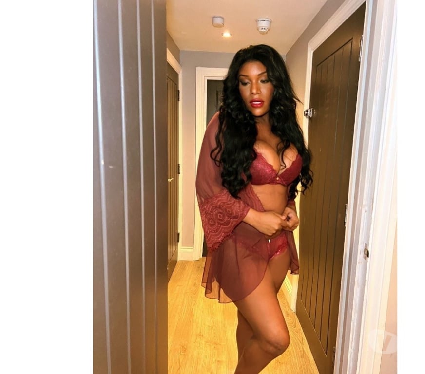 Escorts Warrington Warrington Town Centre - Warrington - Photos for Sorayah black ébano🇧🇷 party girl 🥳