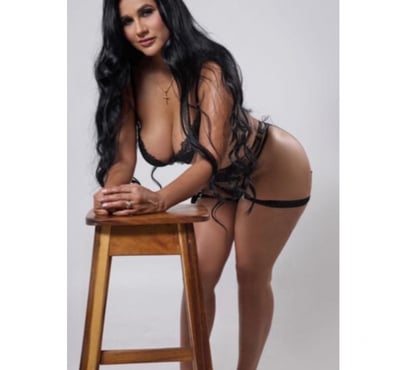  Escorts Gillingham Medway - Kent - Photos for SWEET SHANEL BRAZILIAN GIRL AVAILABLE FEWS DAYS 🔥✨