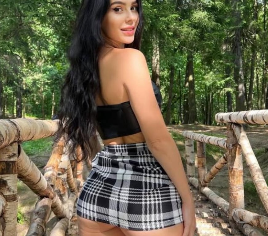 Escorts West London Hillingdon - Photos for CARLA🫦PARTY GIRL❤️REAL PICTURE 🥰 PETITE BODY