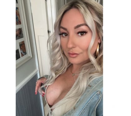 Escort Portsmouth City Centre Portsmouth - Photos for Genuine, Fun, chatty, big busted English girl 💋