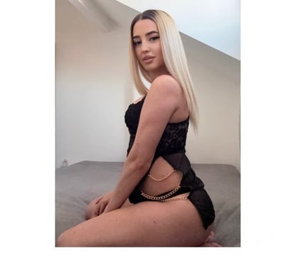 Escorts Wolverhampton City Centre Wolverhampton - Photos for HOT HOT💥 BLONDY GIRL NEW👍