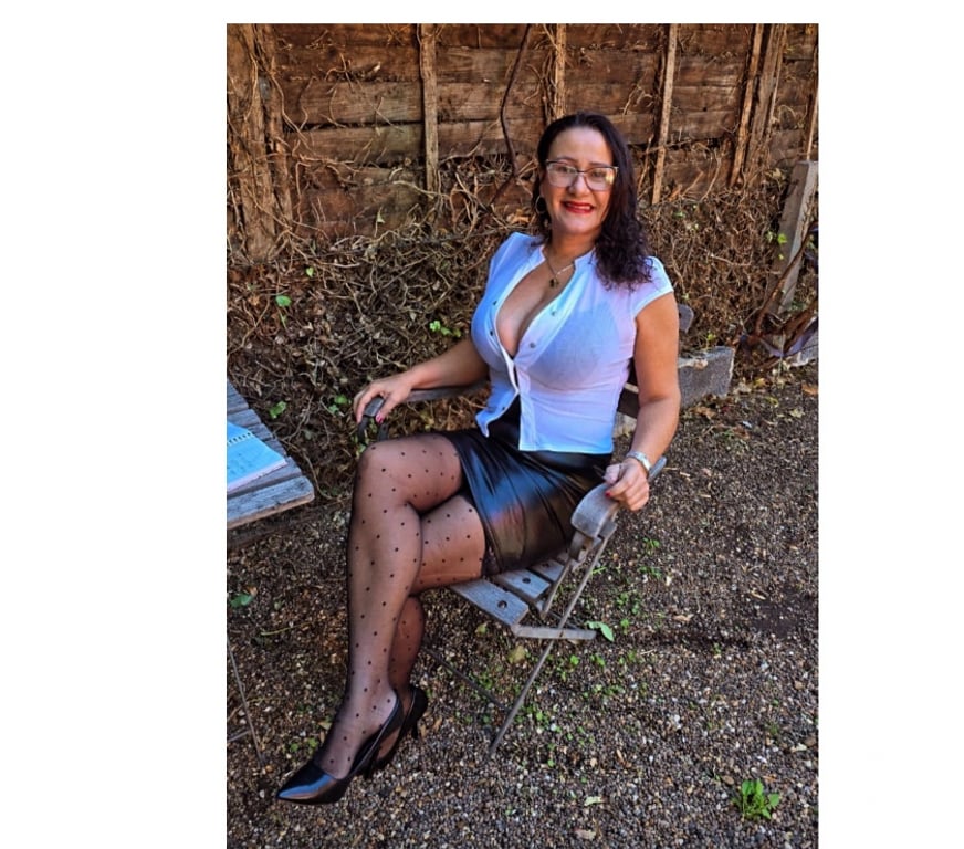 Escorts North London Finchley - North London - Photos for angel naughty mature girl🔥🔥🍾🇧🇷