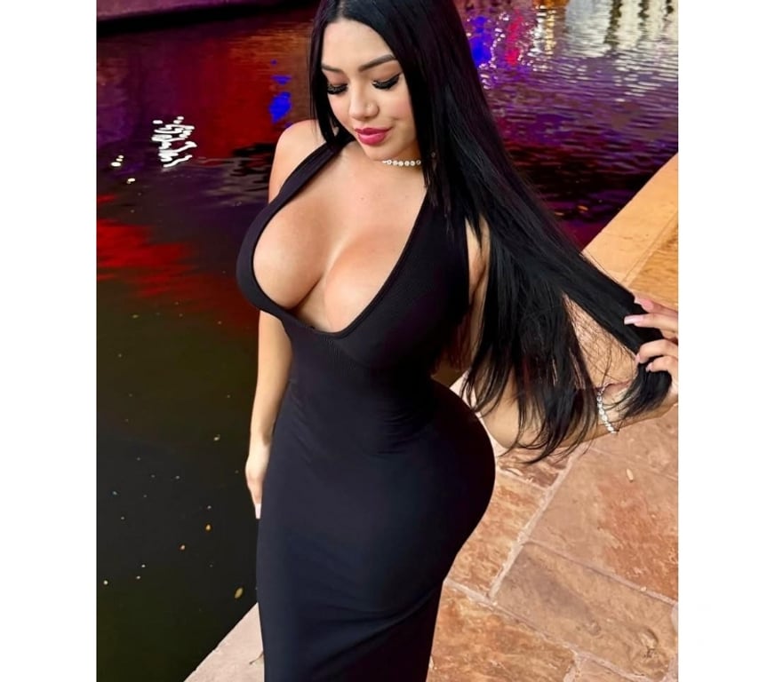 Escorts East London Walthamstow Central Station - East London - Photos for 🔥HOT naughty girls beautiful AND BEST OWO 🔥big boos