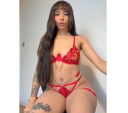 Photos for Brazilian-Japanese Beauty – Elegant & Discreet 🔥