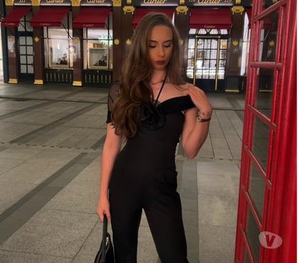 Adult Entertainment Belgravia Central London - Photos for Kali Kingsley - Genuine English Natural petite brunette