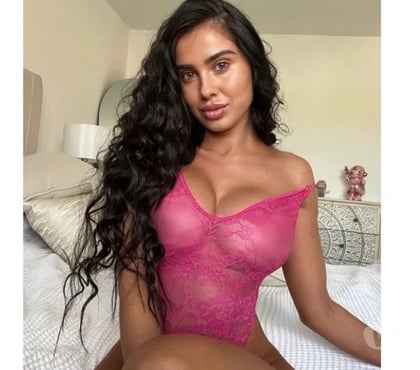  Escorts Stoke on Trent City Centre Stoke-on-Trent - Photos for 💫 SUZY Sweet, Wild & Irresistible 💫