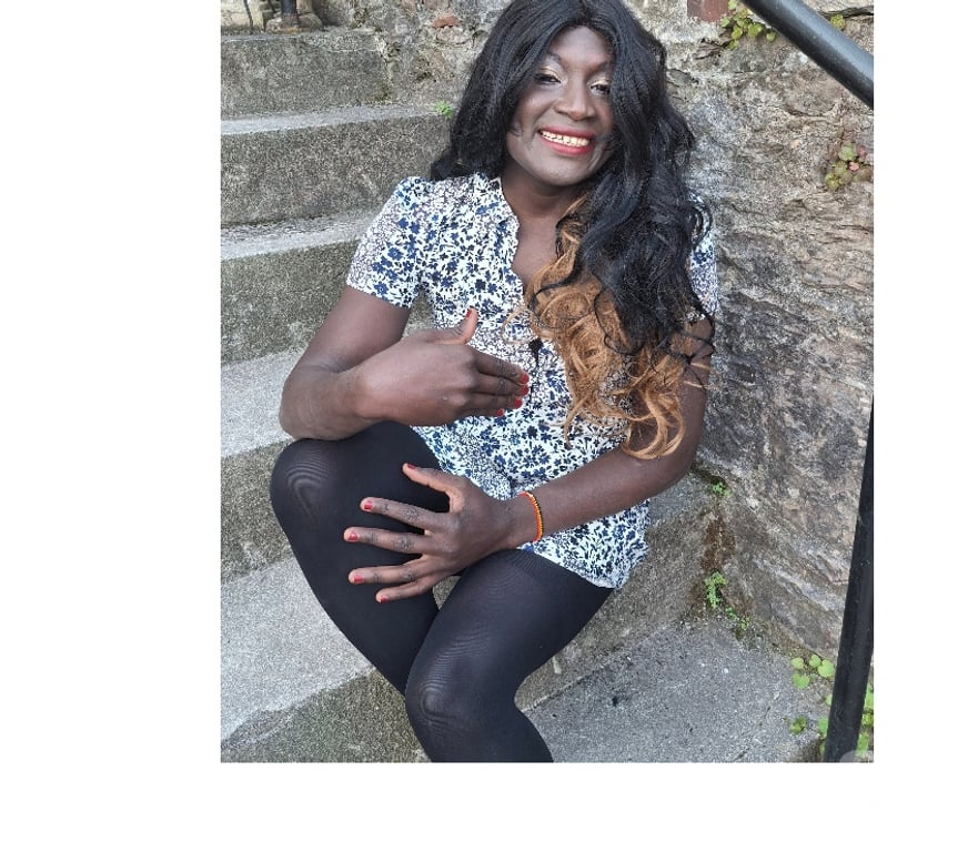 Trans Escorts West Sussex Crawley - Photos for Chloe in crawley one night only Saturday 27th September
