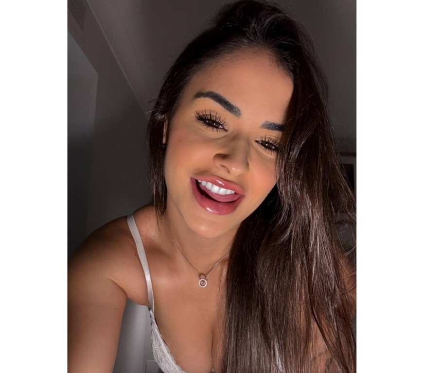 Escorts Glasgow Glasgow City Centre - Glasgow - Photos for Sexy Brazilian Party Girl