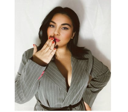 Escorts and Massages Cambridge Heath East London - Photos for Tantric experience by busty Zarina in E2