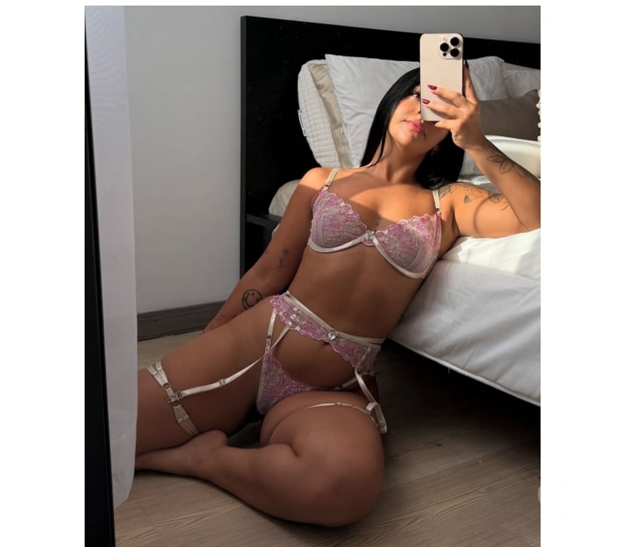 Escorts Somerset Yeovil - Somerset - Photos for 🇧🇷 vick sexy Brazilian 🇧🇷 Party'Girl 🇧🇷