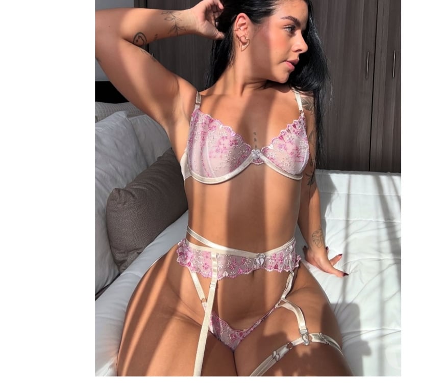 Escorts Somerset Yeovil - Somerset - Photos for 🇧🇷 vick sexy Brazilian 🇧🇷 Party'Girl 🇧🇷