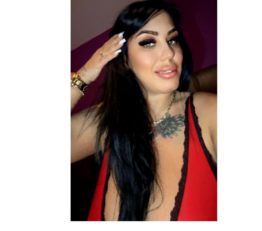 Escorts West Yorkshire Leeds - Photos for BEST BREST🔝💦 QUEEN SERVICE PARTY🍒 NOW HERE
