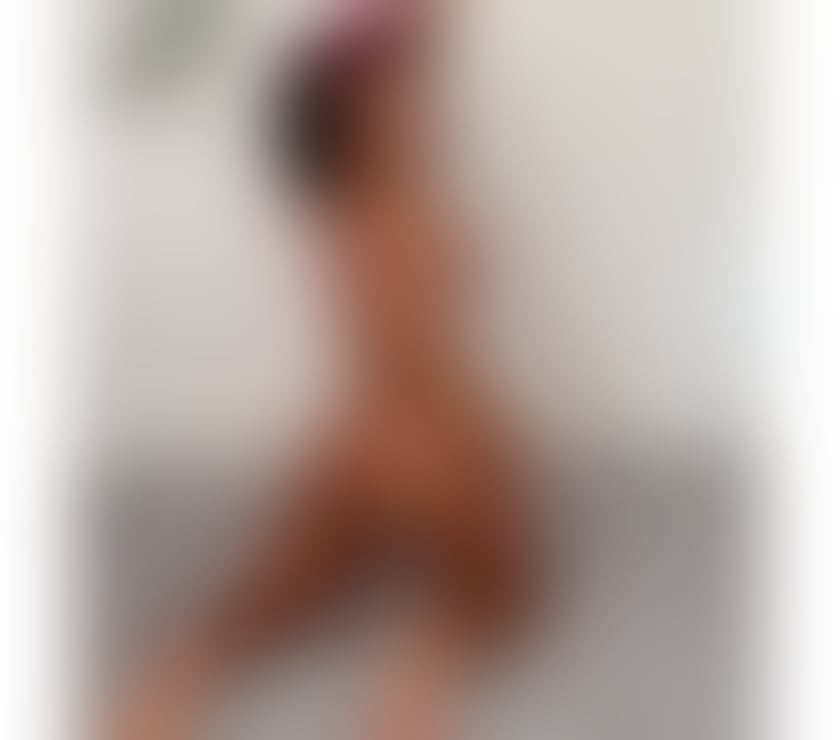 Escort Loughton Epping Forest - Photos for 🔥🔥HOT LATINA IN LOUGHTON EPPING