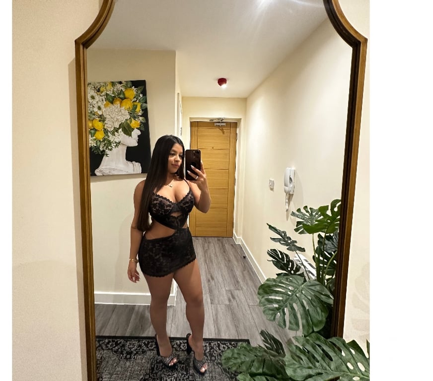 Escorts Surrey Woking - Photos for Miss Kate Dream Girl- Incall- Outcall- Dinner- Travel