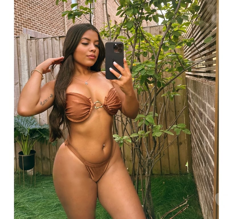 Escorts Surrey Woking - Photos for Miss Kate Dream Girl- Incall- Outcall- Dinner- Travel