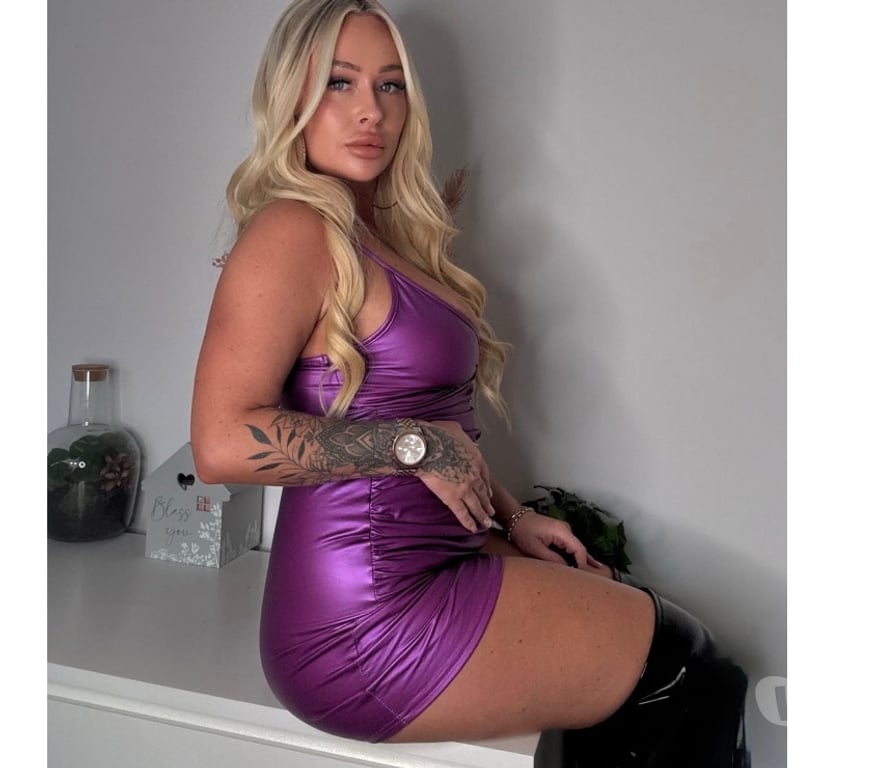 Escorts Hertfordshire Welwyn Hatfield - Photos for 🔥Ⓢⓔⓧⓨ Ⓑⓛⓞⓝⓓⓔ🔥
