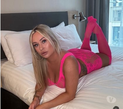  Escorts & Erotic Massage Hatfield Welwyn Hatfield - Photos for 🔥Ⓢⓔⓧⓨ Ⓑⓛⓞⓝⓓⓔ🔥