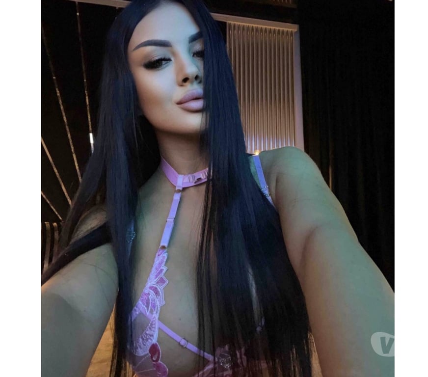 Escorts Surrey Mole Valley - Photos for Eva💙just arrived 💙real girl 💙party 💙in&out