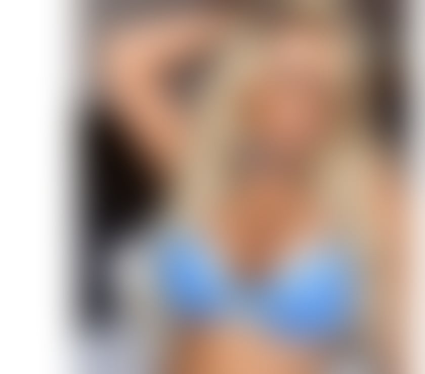 Escorts East London Havering - Photos for OUTCALL♥️KHIARA♥️BRAZILIAN GIRL🔥GRF 🔥Massage