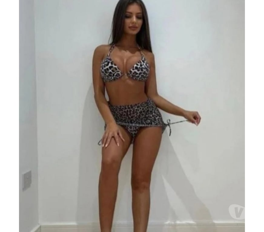 Escorts Buckinghamshire High Wycombe - Buckinghamshire - Photos for Hello, I am a well-educated and beautiful brunette.