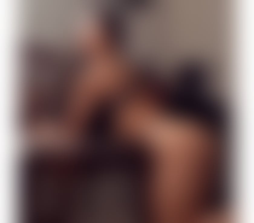 Photos for Mia hot and Brazilian party 🥳 🇧🇷😈