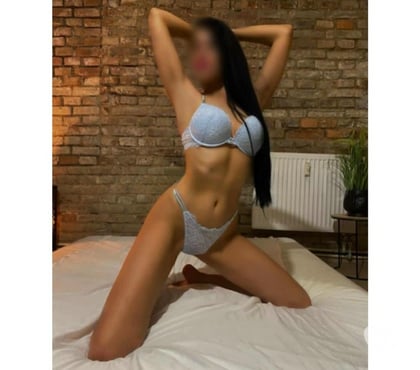 Escort Romford Havering - Photos for Just Outcal ✔️New around slim girl