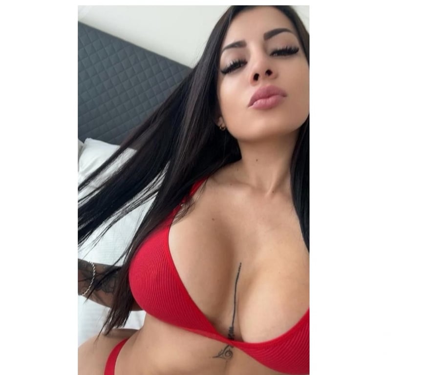 Escorts Surrey Tandridge - Photos for Brunette🔥Party Girl❤️Only Outcall🍾