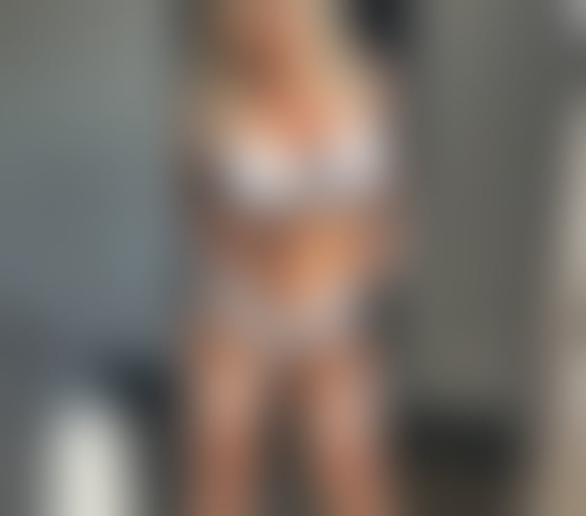 😈😈 English Milf Emma 😈😈