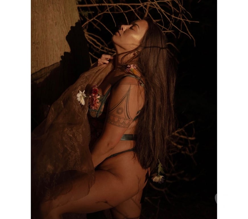 Escorts Tyne and Wear Gateshead - Photos for Sacred Tantric Massage, Goddess Worship, Coaching, Healing