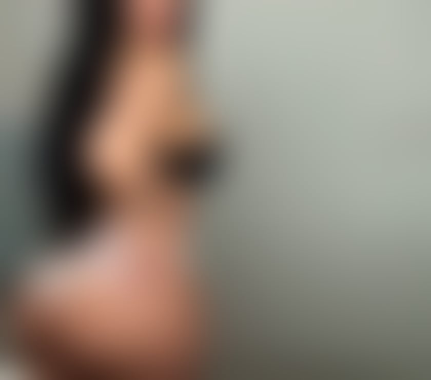 Escorts Lancashire Preston - Photos for DESY SEXY BOMBSHELL 😛