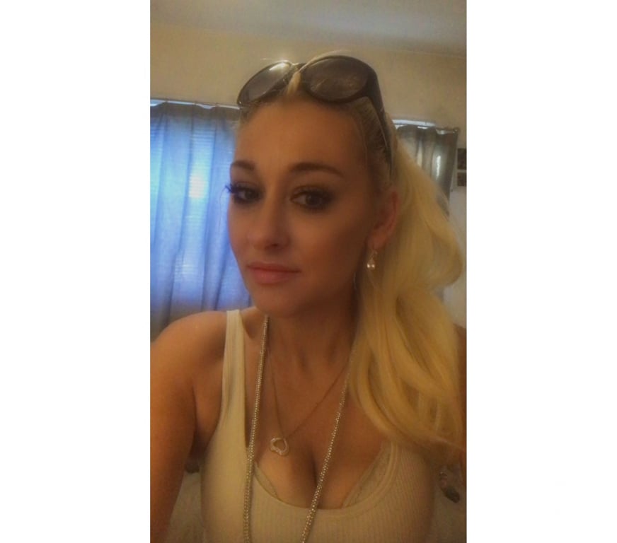 Escorts West Yorkshire Bradford - Photos for British, Genuine lady. Real pictures. Call me now...