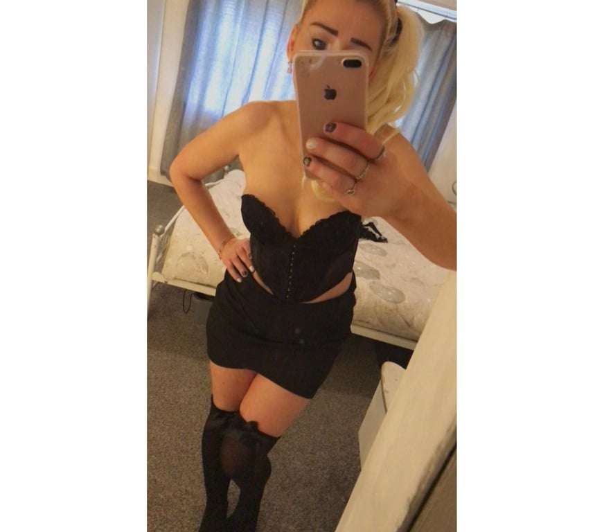 Escorts West Yorkshire Bradford - Photos for British, Genuine lady. Real pictures. Call me now...