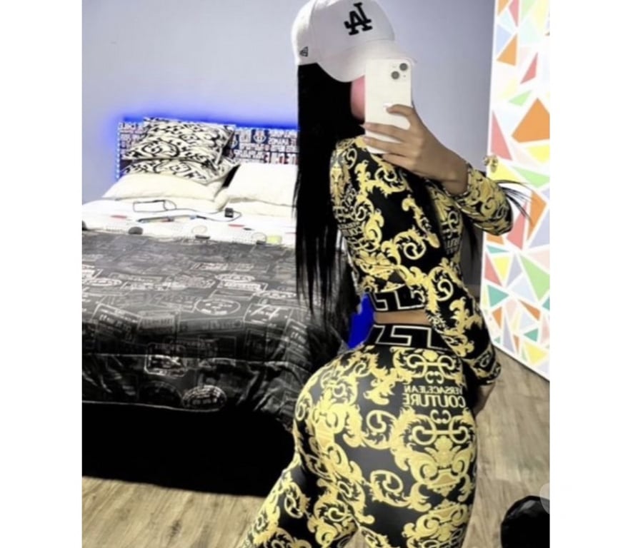 Escorts Hertfordshire Watford - Photos for BRUNETTE ZAFIRA