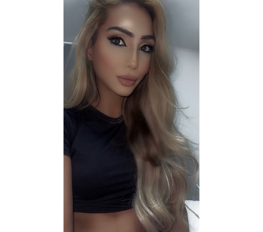 Trans Escorts East London Goodmayes Station - East London - Photos for Ts Brit DreamDoll Khalifa TOP VidCallVerify 100% Genuine