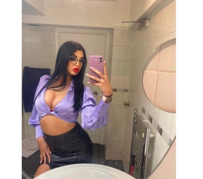 Escorts Arc Oxford Oxford - Photos for Best Girl Best service party🫦🫦🫦