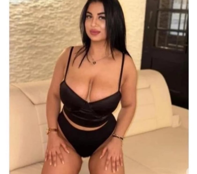 Escorts and Massages Accrington Hyndburn - Photos for 🥳 sexy Brunete 💯 new in town 👉 REAL