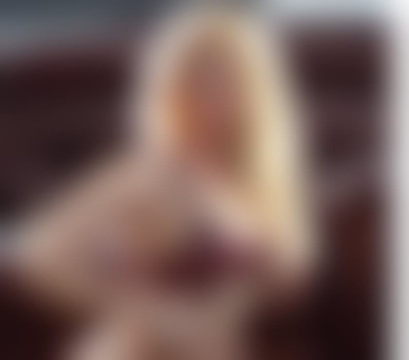 Escorts Tyne and Wear Newcastle upon Tyne - Photos for 🔥Brazilian blonde Bombshell🔥 party 🎉 girl