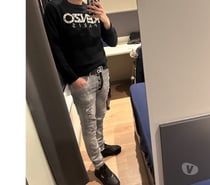 Slim fit men looking to pleasure a couples or females