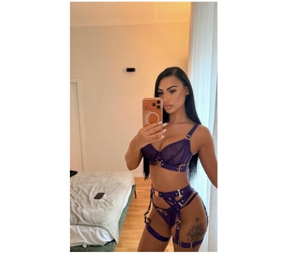 Escorts and Massages East Kilbride Glasgow - Photos for Maya 🍑 Party girl 🥂 WET and HORNY 💦