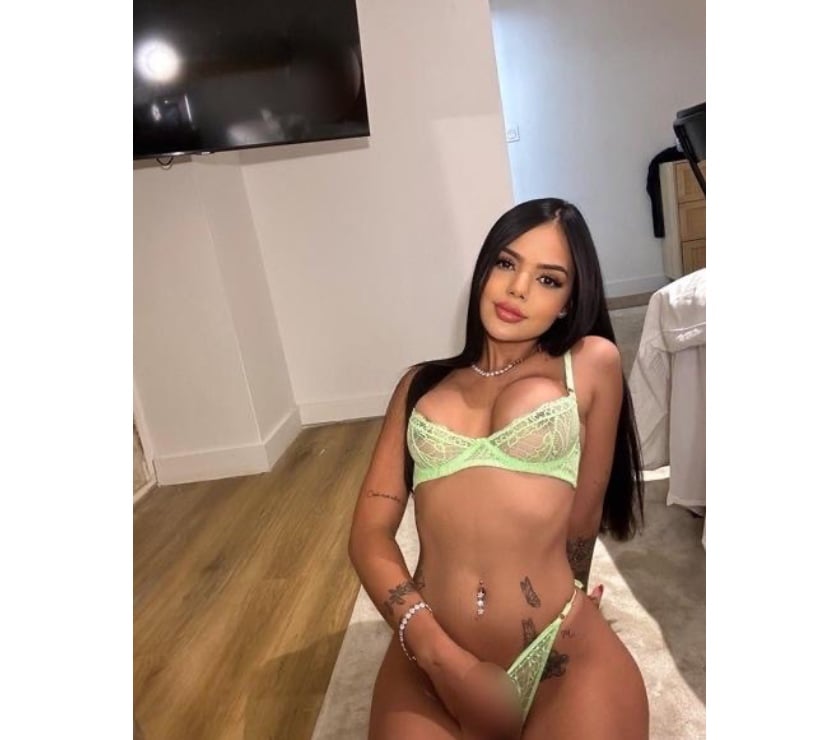 Escorts Kilmarnock East Ayrshire - Photos for KARINA 👅 QUEEN OF BJ OUT CALL REAL ENJOY 🫦