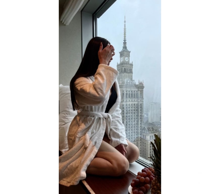 Escorts Edinburgh Edinburgh - Edinburgh - Photos for Monika incall Outcall party